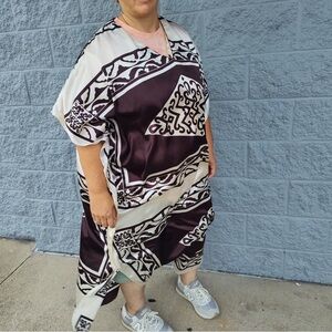 Winlar Brown and White Kaftan Dress